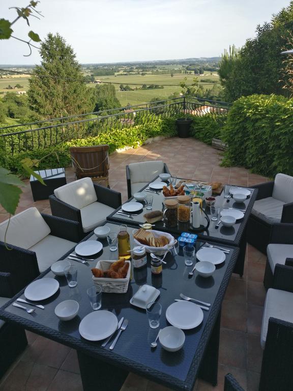 Pujols  Les Gues Rivieres B&B 외부 사진
