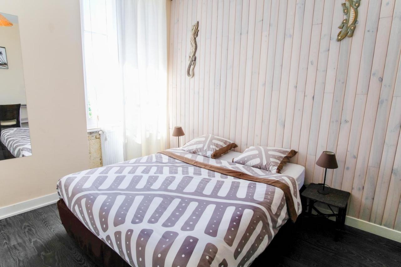 Pujols  Les Gues Rivieres B&B 외부 사진