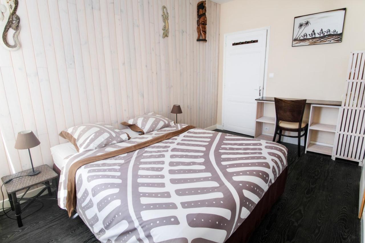 Pujols  Les Gues Rivieres B&B 외부 사진