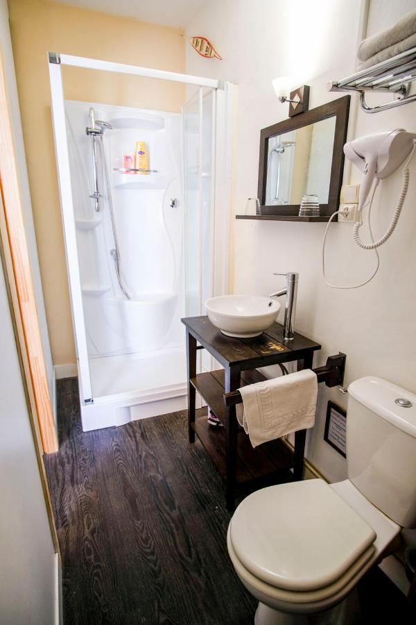 Pujols  Les Gues Rivieres B&B 외부 사진