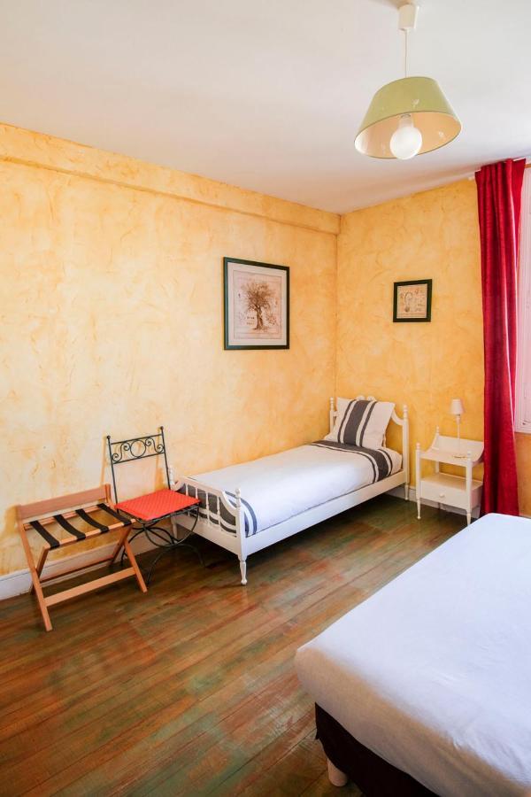 Pujols  Les Gues Rivieres B&B 외부 사진