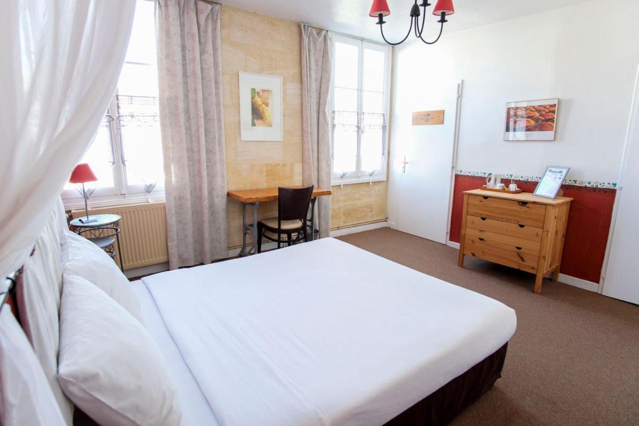 Pujols  Les Gues Rivieres B&B 외부 사진
