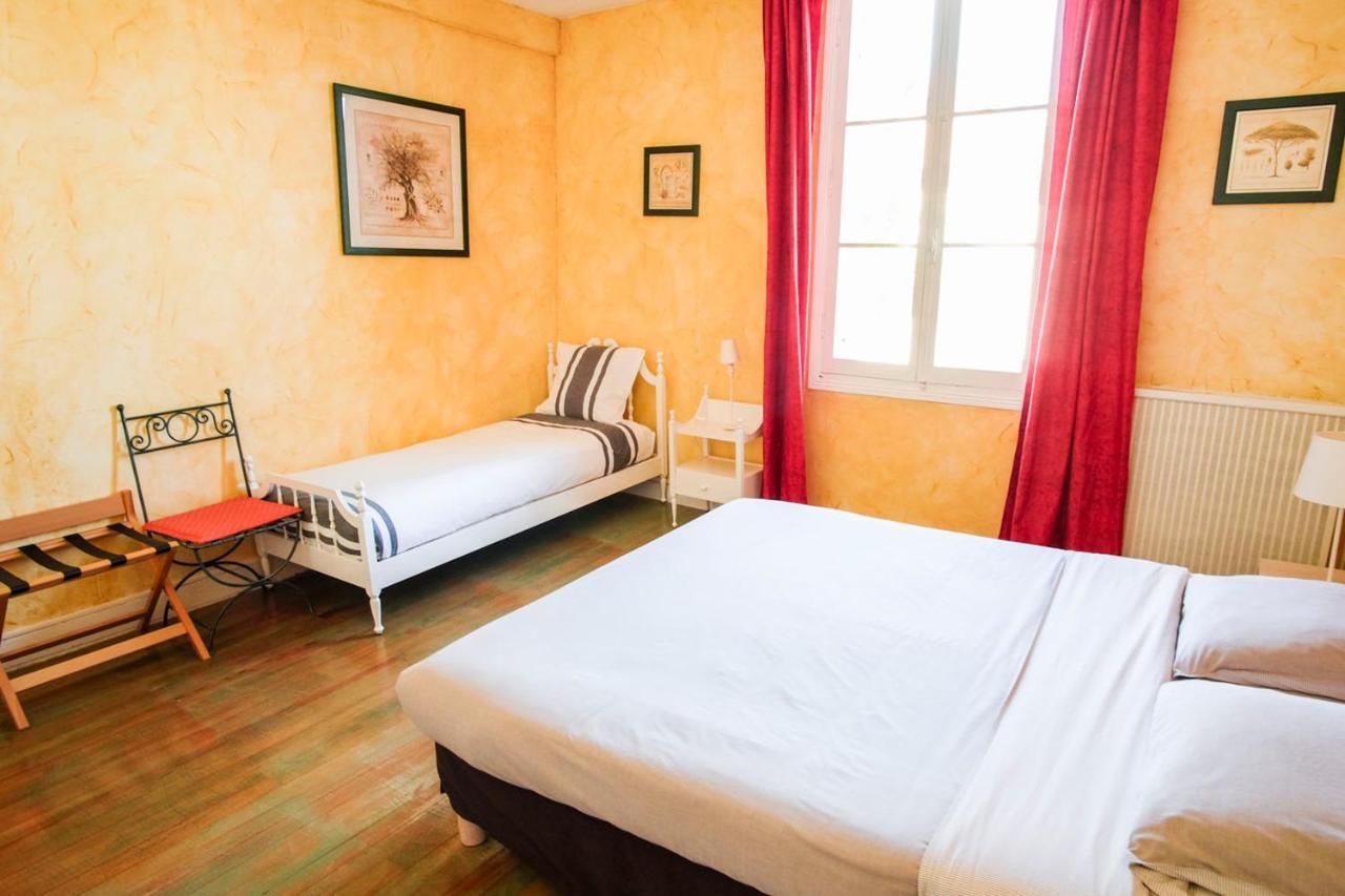 Pujols  Les Gues Rivieres B&B 외부 사진